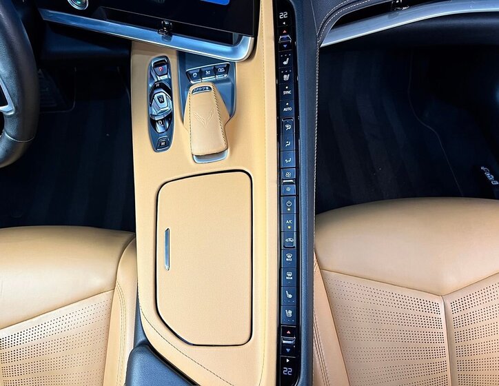 Chevrolet Corvette 28