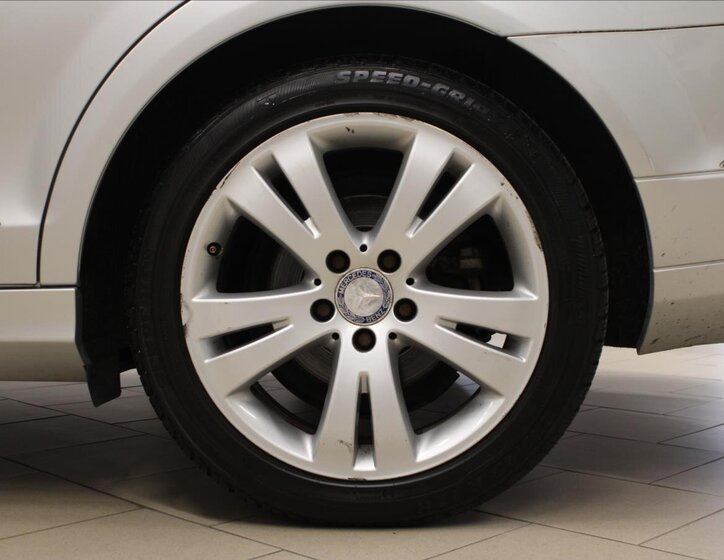 Mercedes-Benz Třídy C 30