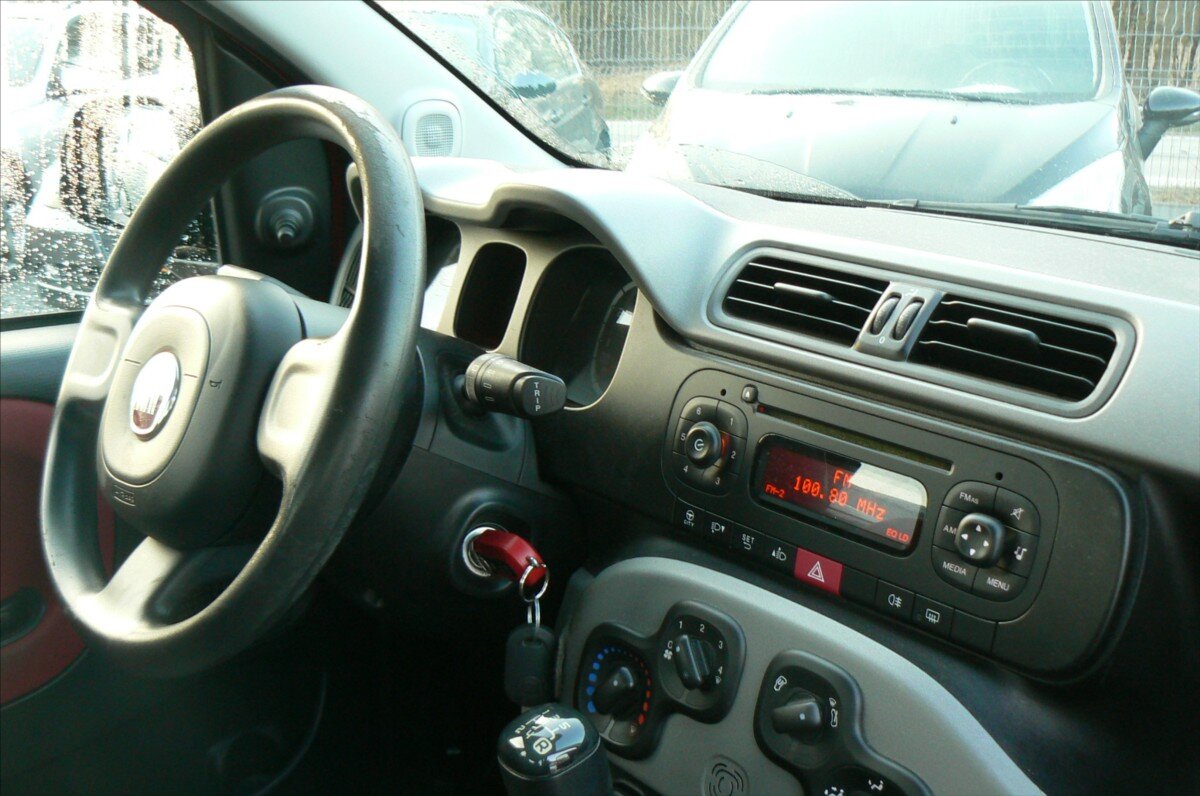 Fiat Panda Hatchback 1,2 l 51 kw