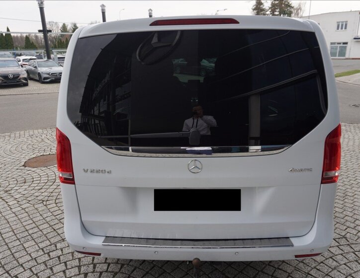 Mercedes-Benz Třídy V VAN / Minibus 2,1 l 120 kw