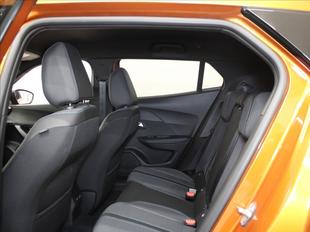 Peugeot 2008 SUV / Terénní 1,2 l 96 kw