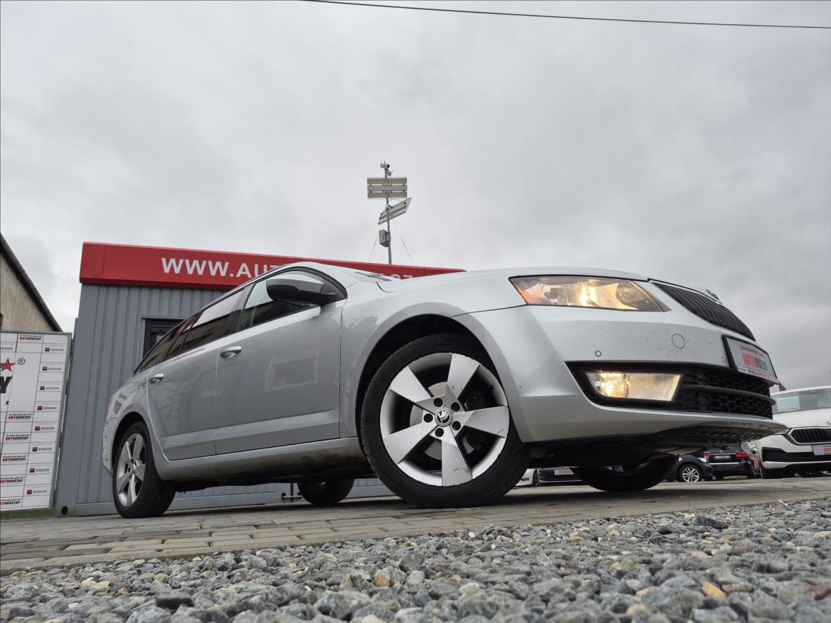 Škoda Octavia Kombi 2,0 l 110 kw
