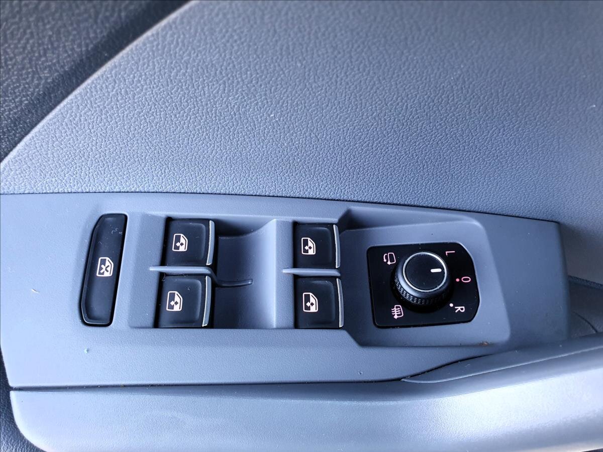 Volkswagen T-Cross SUV 999,0 70 kw