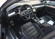 Volkswagen Passat 2