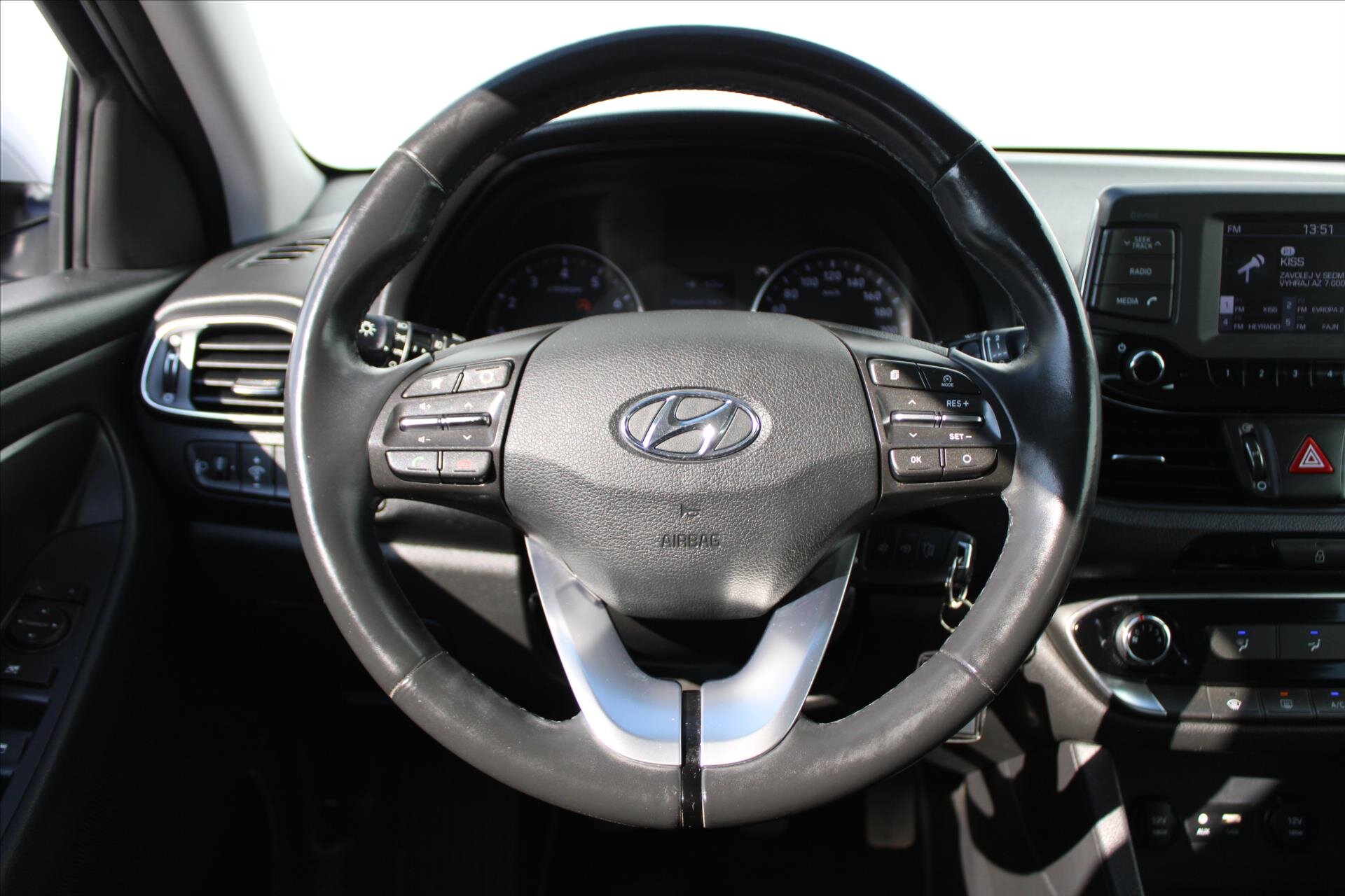 Hyundai i30 Hatchback 998,0 88 kw