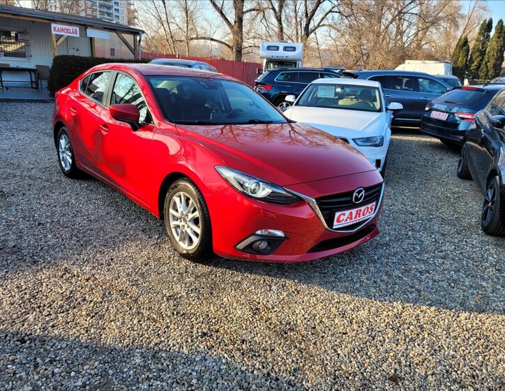 Mazda 3 Sedan / Limuzína 2,0 l 88 kw