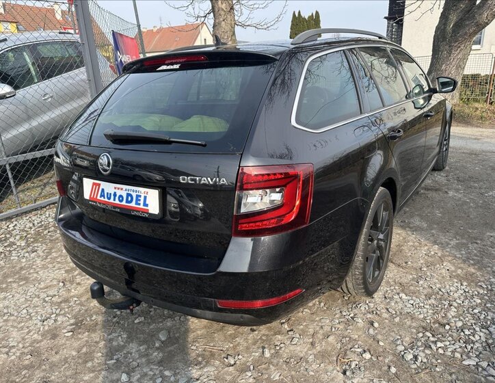 Škoda Octavia Kombi 2,0 l 110 kw