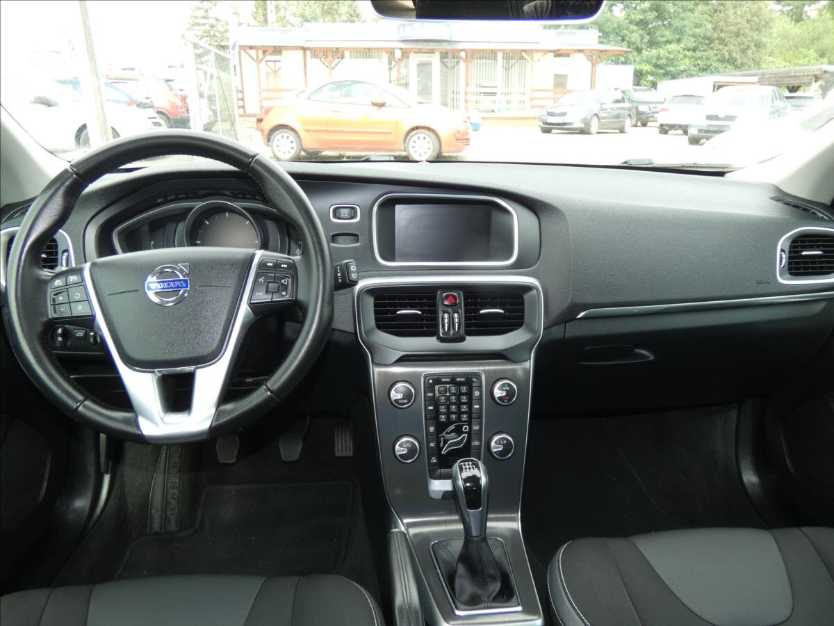Volvo V40 Hatchback 2,0 l 88 kw