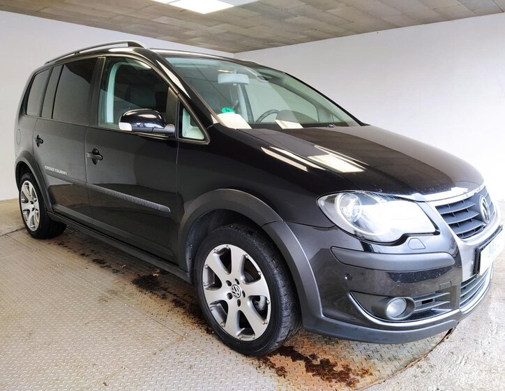 Volkswagen Touran Hatchback 1,4 l 103 kw