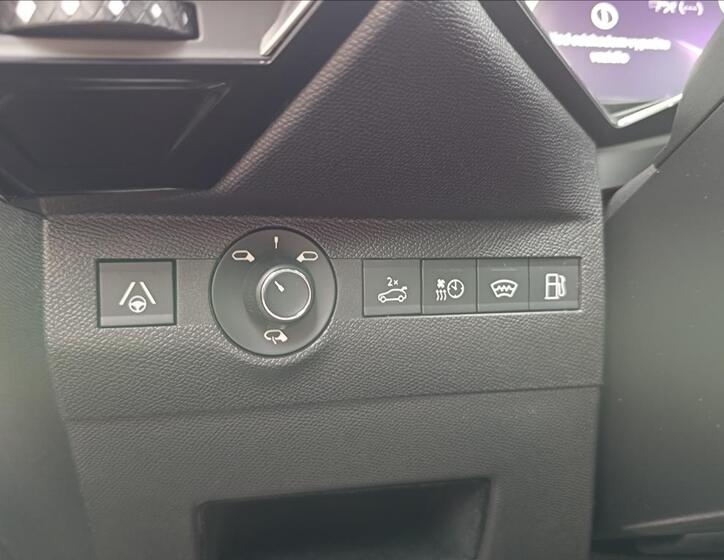 DS Automobiles DS7 Crossback 29