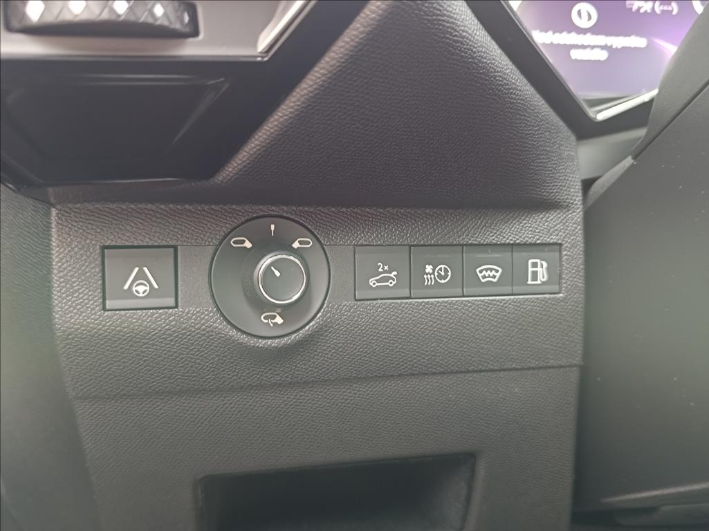 DS Automobiles DS7 Crossback