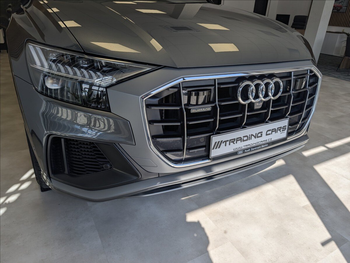 Audi Q8 Hatchback 3,0 l 250 kw