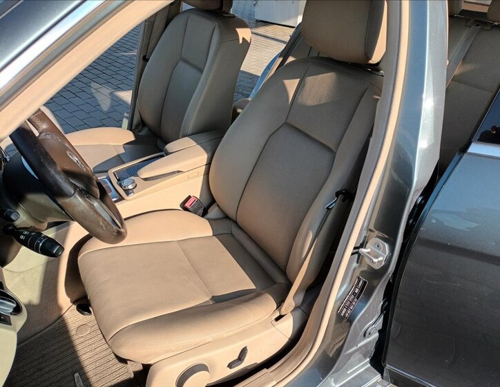 Mercedes-Benz Třídy C Kombi 2,1 l 100 kw