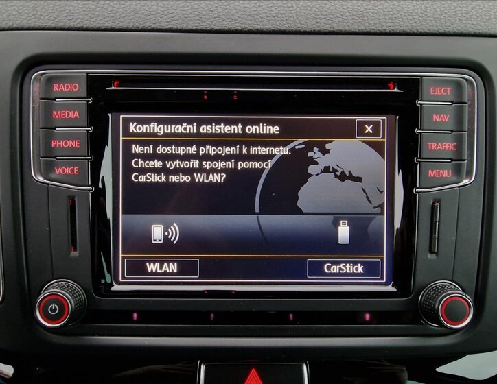 Volkswagen Sharan Kombi 2,0 l 110 kw