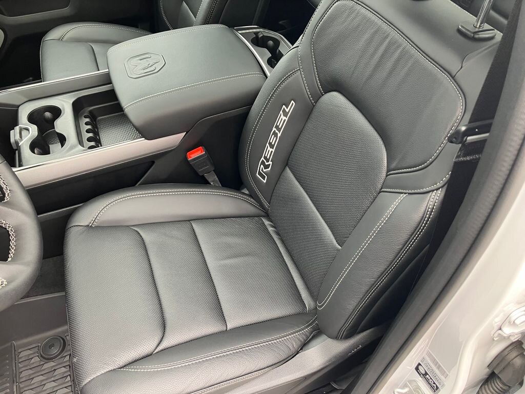 Dodge RAM Pick-up 3,0 l 313 kw