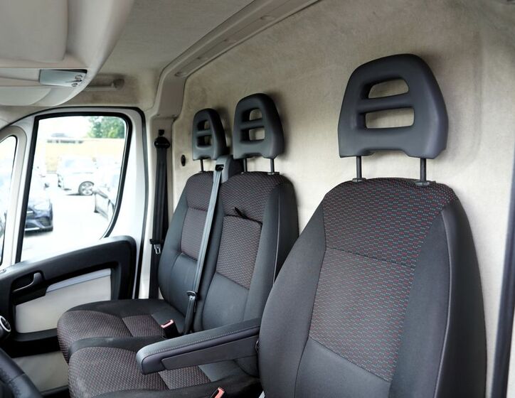 Peugeot Boxer 21