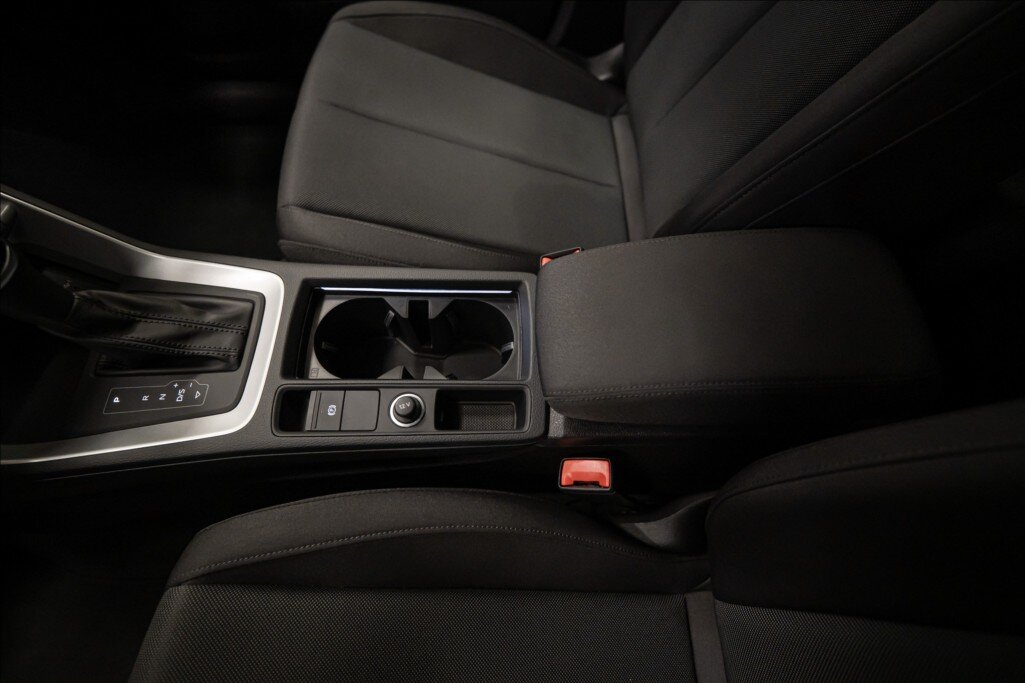 Audi Q3 SUV / Terénní 1,5 l 110 kw