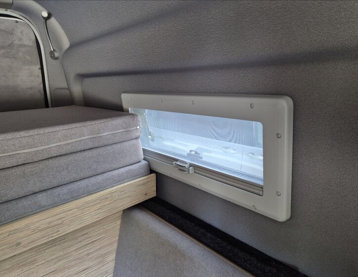 Peugeot Ostatní Ostatní 2,0 l 120 kw