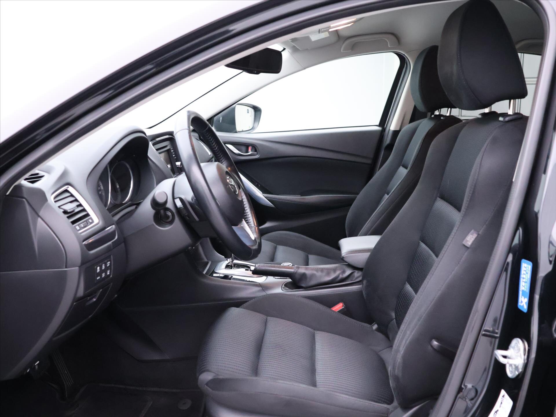 Mazda 6 Sedan / Limuzína 2,5 l 141 kw