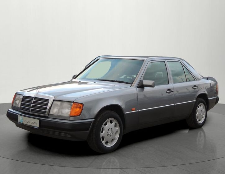 Mercedes-Benz Třídy E 1