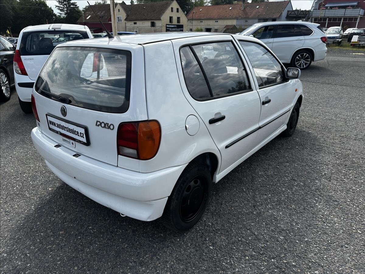 Volkswagen Polo Hatchback 1,0 l 33 kw