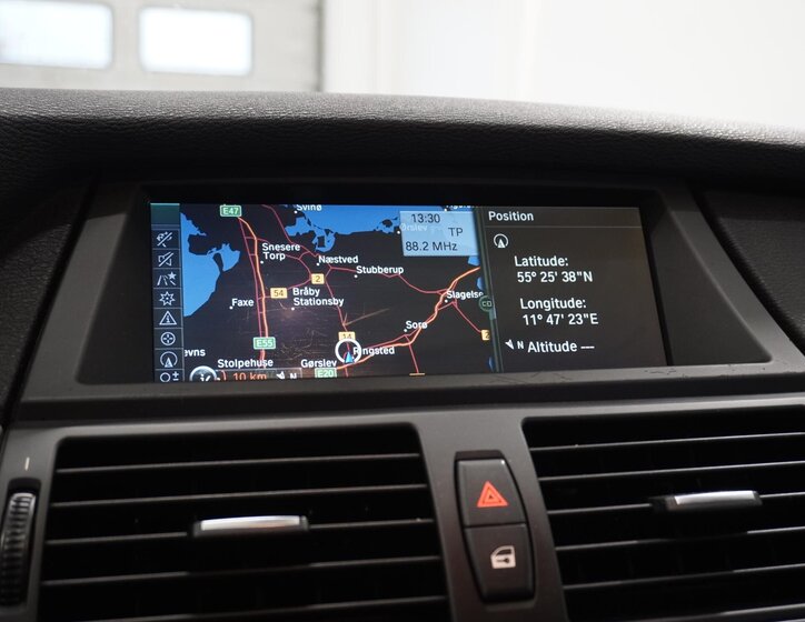 BMW X6 SUV 3,0 l 180 kw