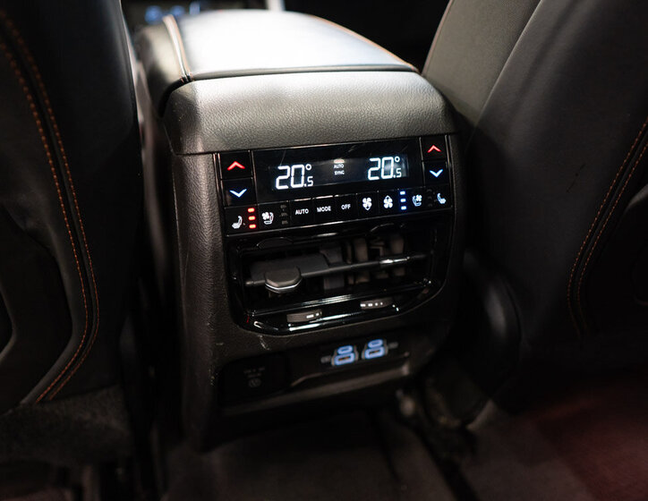 Jeep Grand Cherokee SUV / Terénní 5,7 l 266 kw