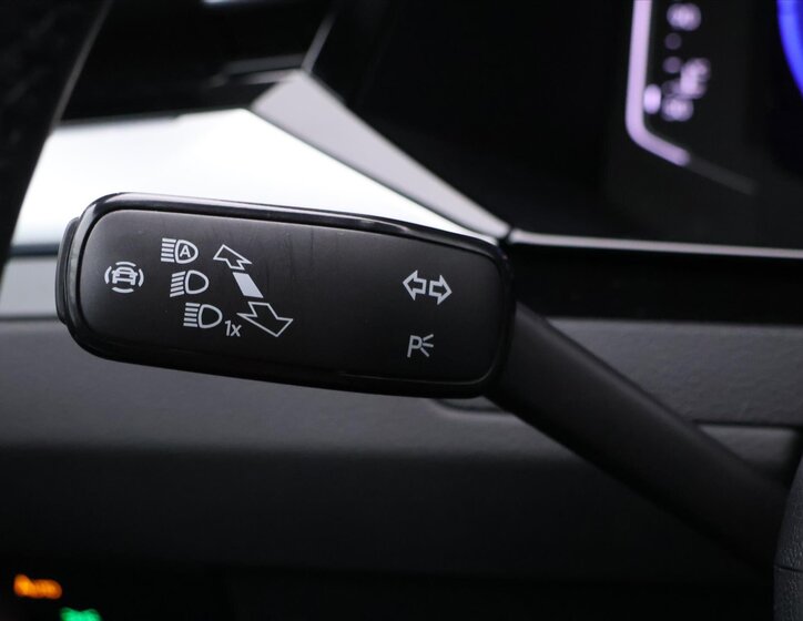 Volkswagen Arteon Kombi 2,0 l 206 kw