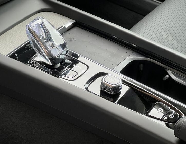 Volvo V60 Kombi 2,0 l 145 kw