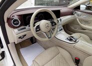 Mercedes-Benz Třídy E 11