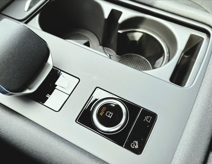 Land Rover Discovery SUV 3,0 l 257 kw