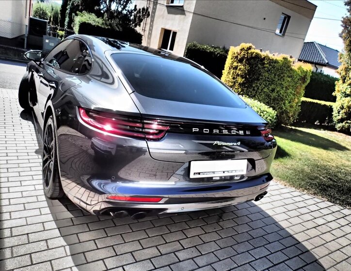 Porsche Panamera Hatchback 2,9 l 243 kw