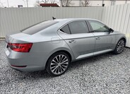 Škoda Superb 14