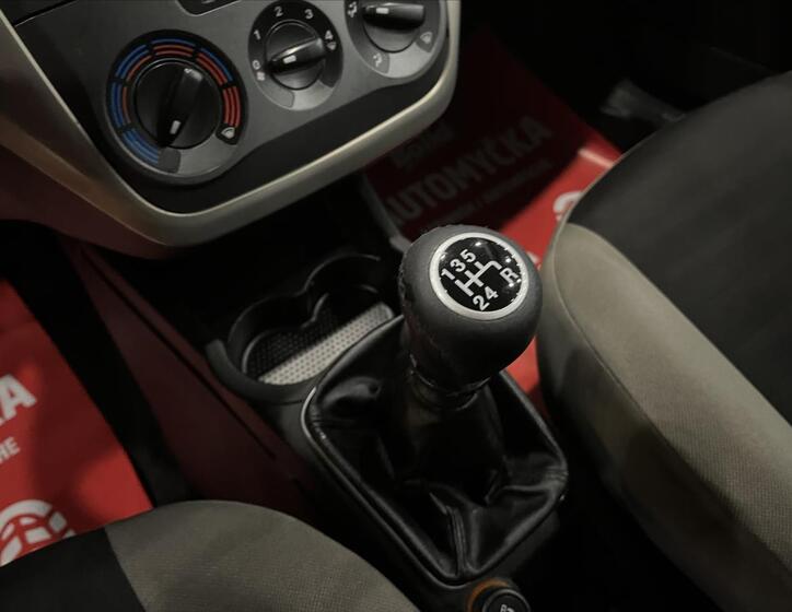 Fiat Grande Punto 12