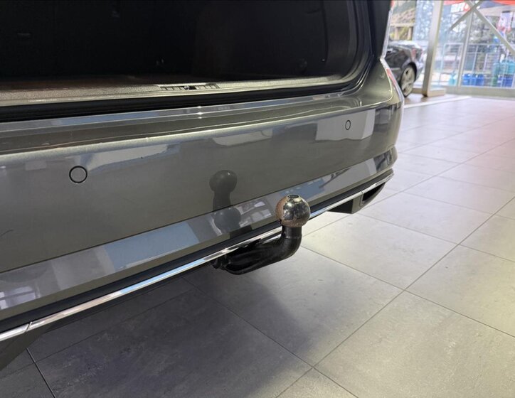 Volkswagen Golf Kombi 999,0 85 kw