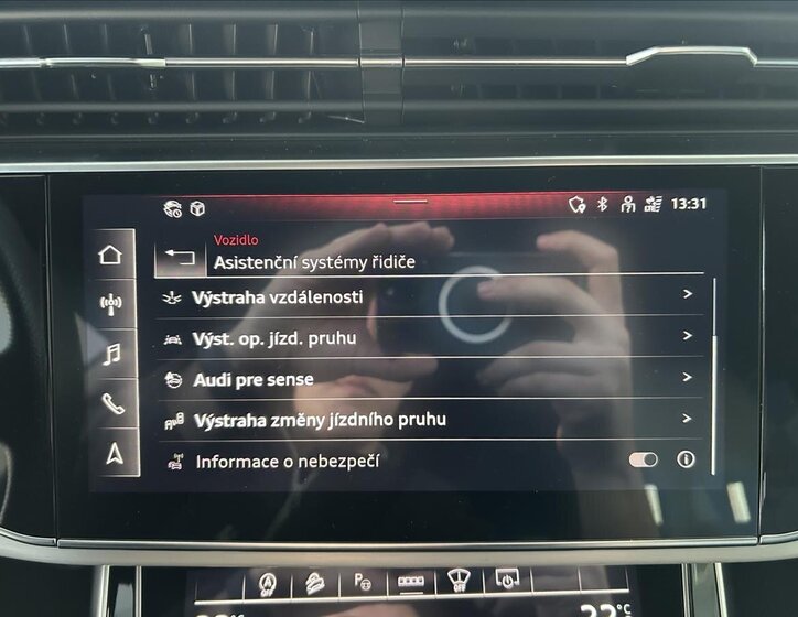 Audi Q8 SUV / Terénní 3,0 l 250 kw