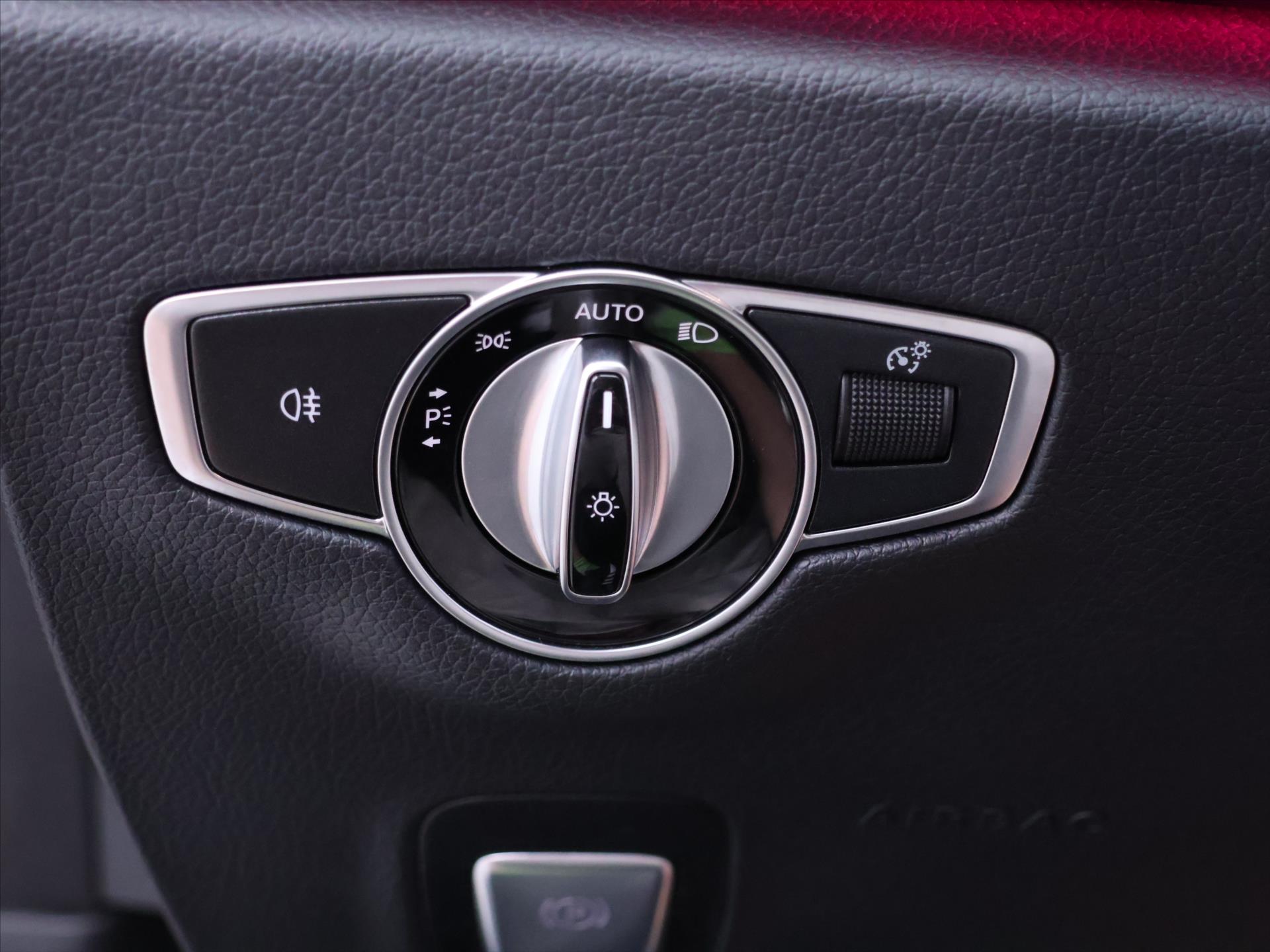 Mercedes-Benz Třídy E