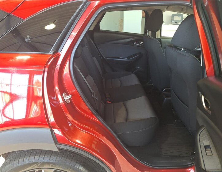 Mazda CX-3 4