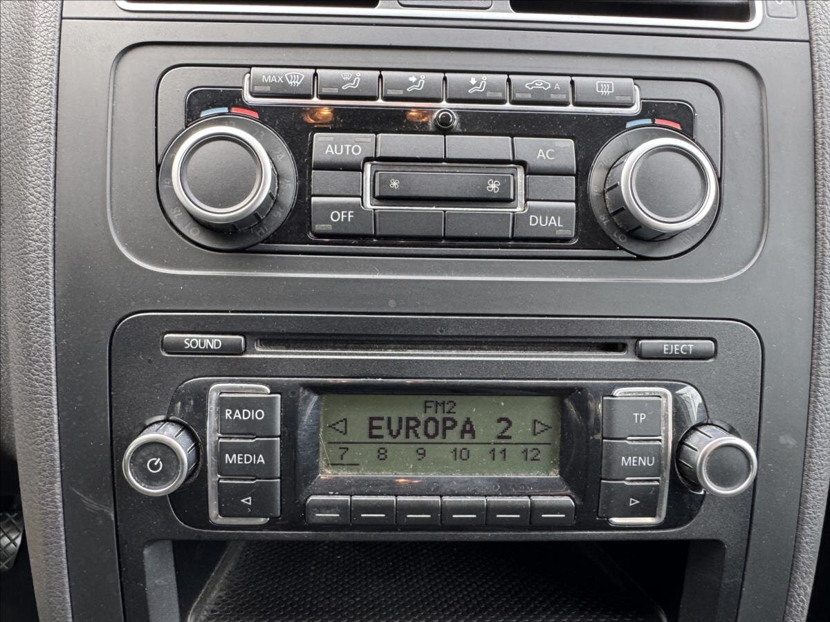 Volkswagen Touran MPV 1,6 l 77 kw