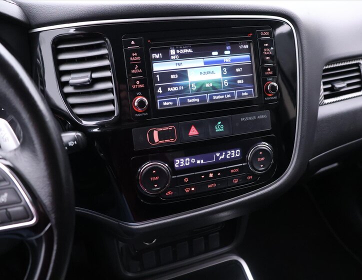 Mitsubishi Outlander 28