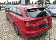 KIA Ceed 8