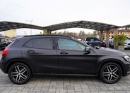 Mercedes-Benz GLA 7