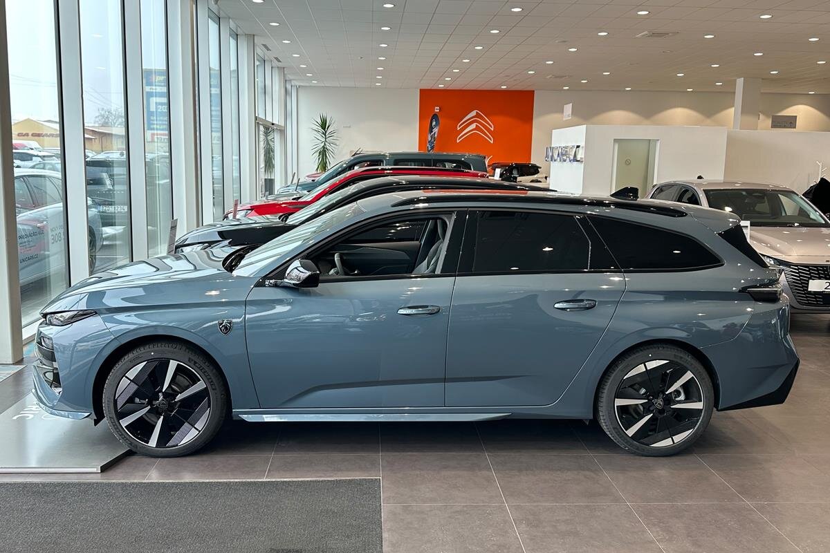 Peugeot 308 Kombi 0,0 115 kw