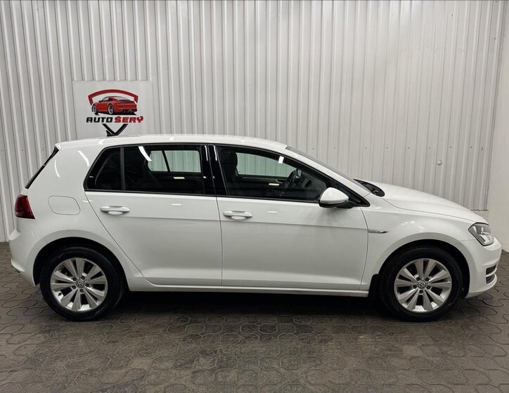 Volkswagen Golf Hatchback 1,4 l 81 kw