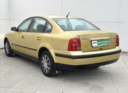 Volkswagen Passat Sedan / Limuzína 1,9 l 81 kw
