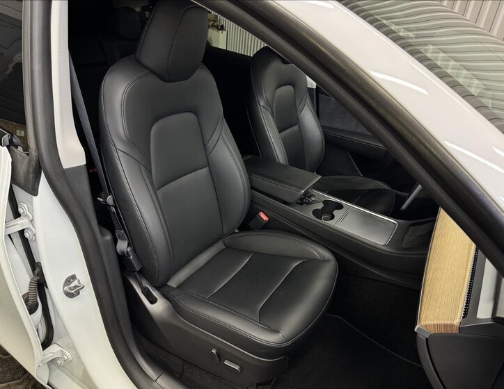 Tesla Model Y SUV 0,0 378 kw