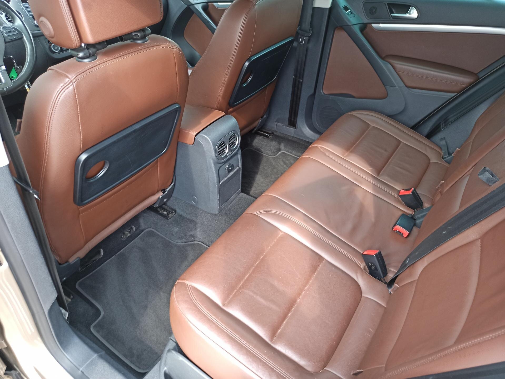 Volkswagen Tiguan SUV 2,0 l 103 kw