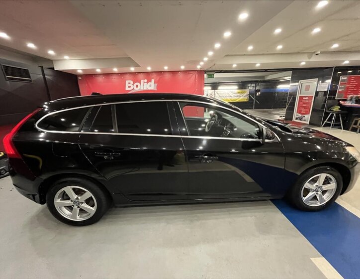 Volvo V60 Kombi 2,0 l 120 kw
