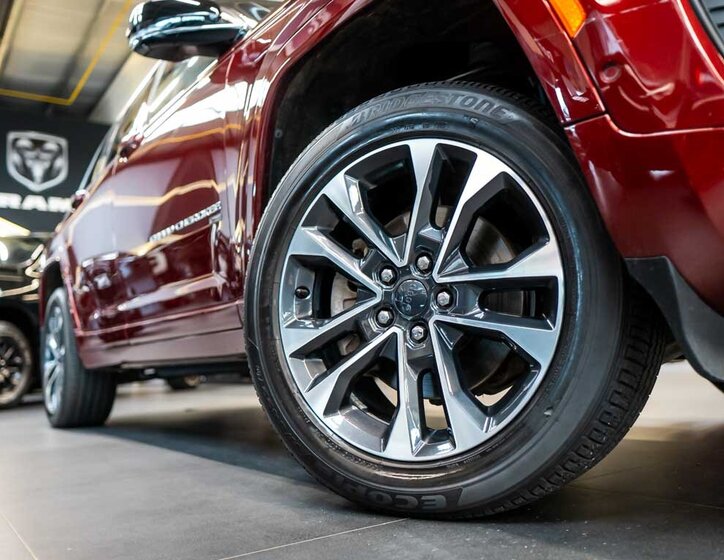 Jeep Grand Cherokee 39