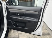 Mitsubishi Outlander 17